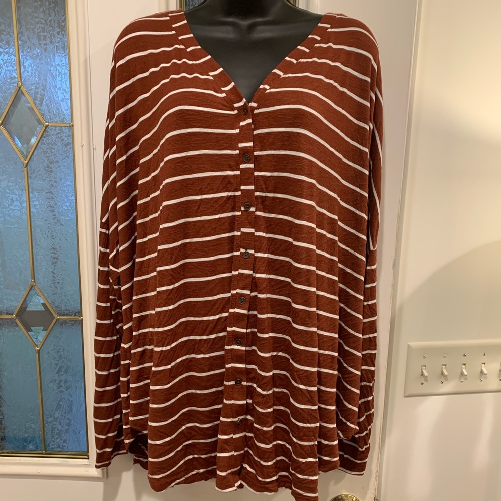 A.N.A. Button Front Top